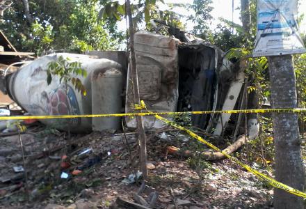 TERJADI KECELAKAAN LALULINTAS DI JALAN PATUK DLINGO KM 8 REJOSARI TERONG DLINGO BANTUL