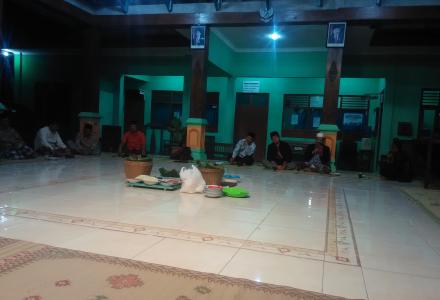 TIRAKATAN MEMPERINGATI HUT RI KE-71
