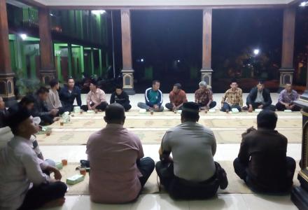 PERTEMUAN RUTIN RT