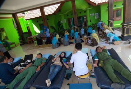 DONOR DARAH Rutin Desa Terong