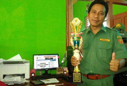PENGHARGAAN WEBSITE DARI DINAS KOMINFO