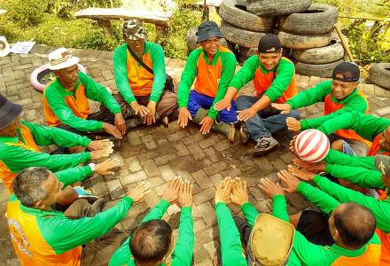 Pengelola Wisata Gunung Mungker Simulasi Outbond