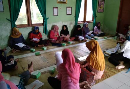 Program Kelas Ibu Hamil Desa Terong