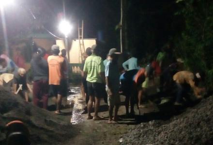 Lembur Cor Blok di Pedukuhan Ngenep