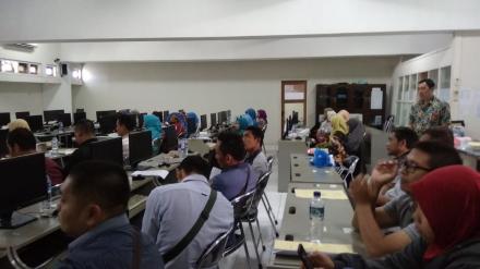 Peningkatan Kapasitas Pamong Desa & Pengajar PAUD di STMIK AKAKOM YOGYAKARTA