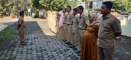 Apel Pagi Senin 27 Januari 2020 Desa Terong