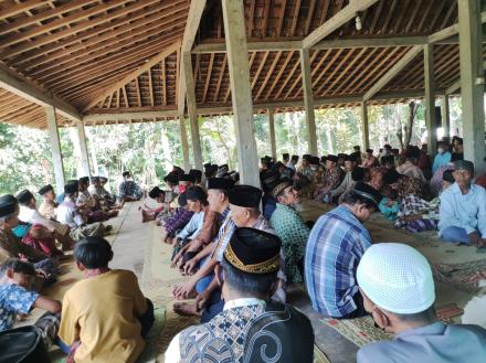 Kenduri Dalam Rangka Merti Dusun di Pedukuhan Rejosari