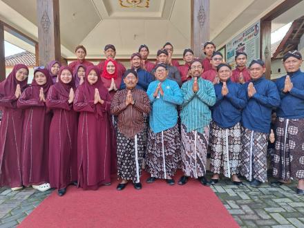 Putaran Terakhir Pengajian Lintas Sektor Dlingo Digelar di Pendopo Kalurahan Terong