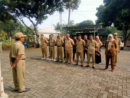 Gelar Apel Rutin, Lurah Terong Tekankan Pentingnya Menjaga Kesehatan dan Sikap Andhap Asor 