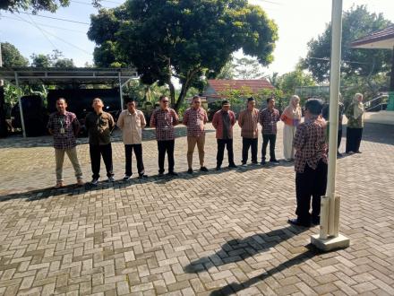 Tingkatkan Kinerja Pamong, Lurah Terong Ajak Wilayah Sukseskan Program Air Bersih PDAM