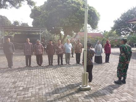Apel Rutin Pemerintah Kalurahan Terong: Persiapan Pilur 2026 hingga Perpisahan Babinsa