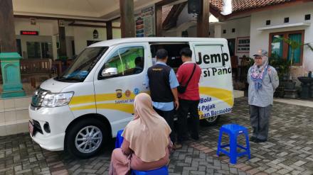 Dekatkan Pelayanan Publik, Program Jempol Si Panda Kembali Hadir di Balai Kalurahan Terong Pagi Ini
