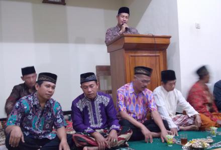 KHOTMIL QUR'AN DI PEDUKUHAN NGENEP DESA TERONG BERLANGSUNG MERIAH