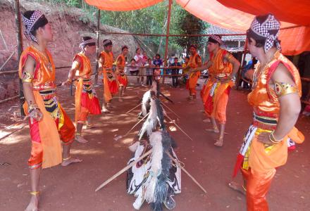 Kelompok Kesenian